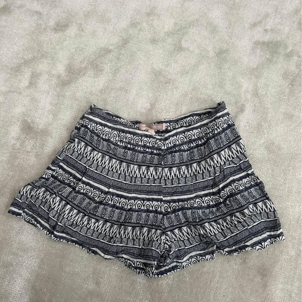 Patterned Black and White Women Shorts